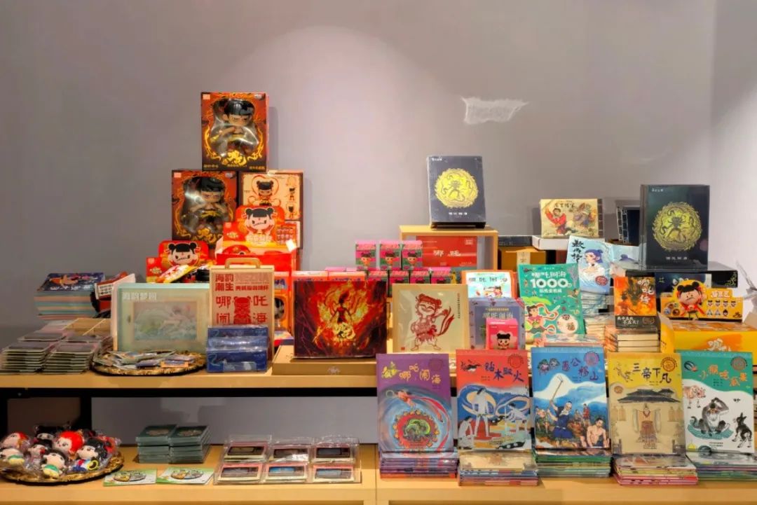 1758851880687428.jpg 4.jpg