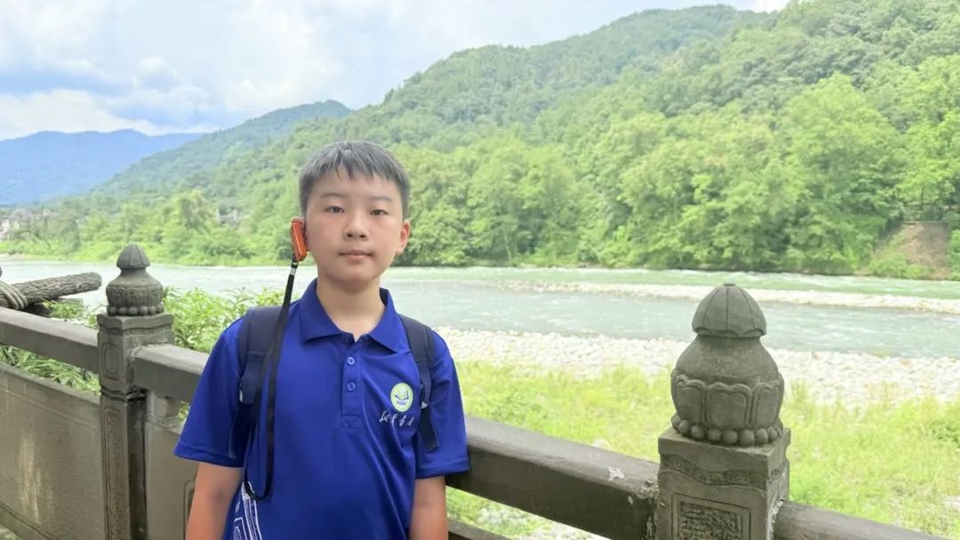 1758853229105135.jpg 21.jpg