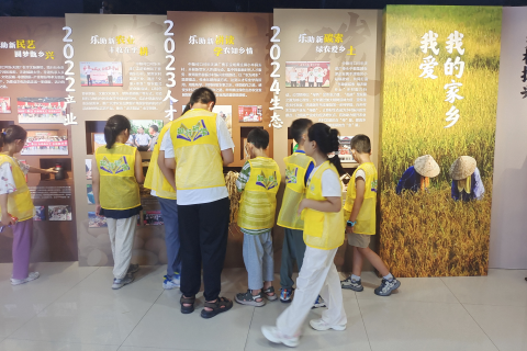 1758866676812637.png 100.png