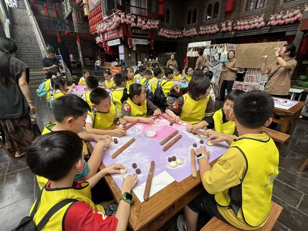 1758867276115886.jpg 114.jpg